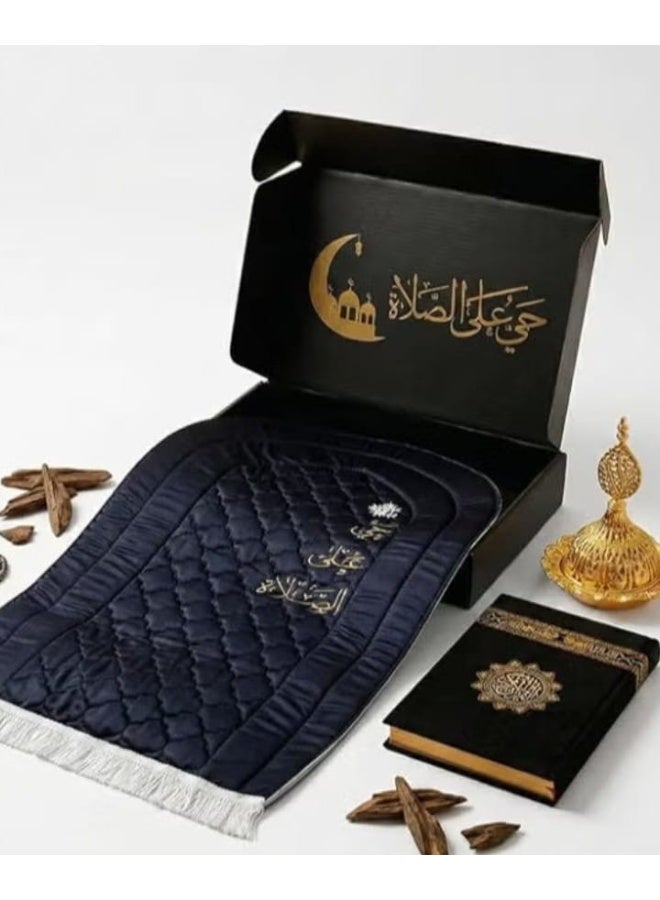 “Complete gift box including a Quran, prayer mat, and incense burner—an elegant and meaningful gift for Ramadan or special occasions.” - Image 4